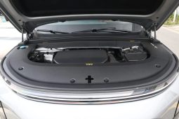 Li Auto L6 (extended range)