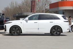 Li Auto L7 (extended range)