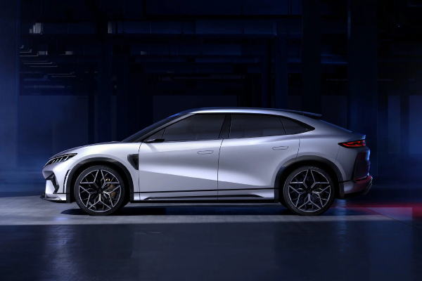 BYD Song L exterior sporty SUV