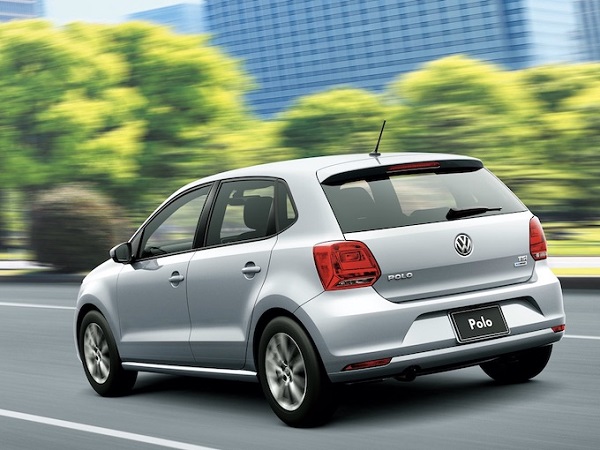 VW Polo China city driving